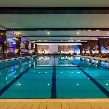 Alpin , Etaj 8 Aparthotel