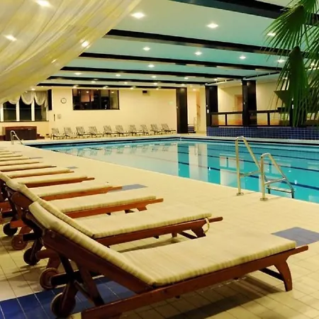 Alpin , Etaj 8 Aparthotel 4*